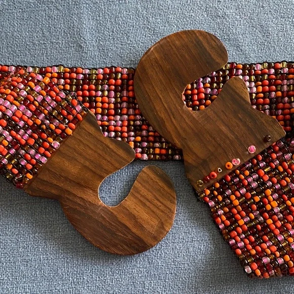 Beaded Belt with Wooden Buckle - Picture 5 of 5